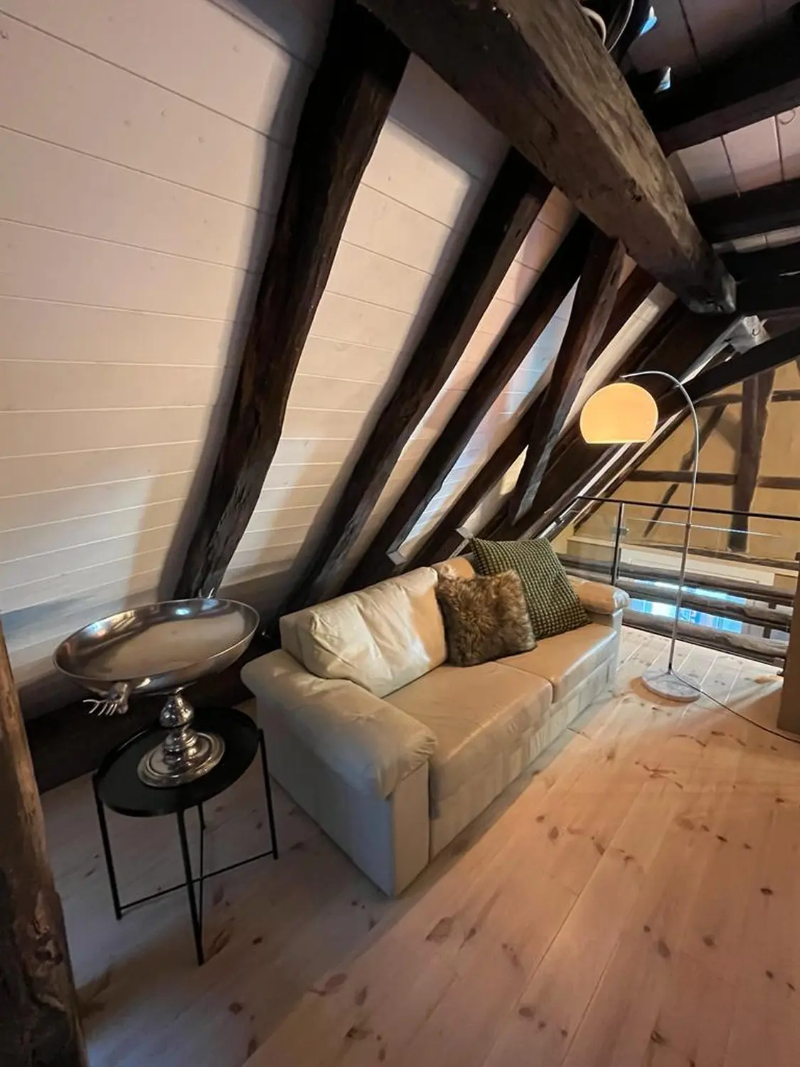 Lounge mit großem Sofa Ferienhaus von Vermietung - Christoph Maier